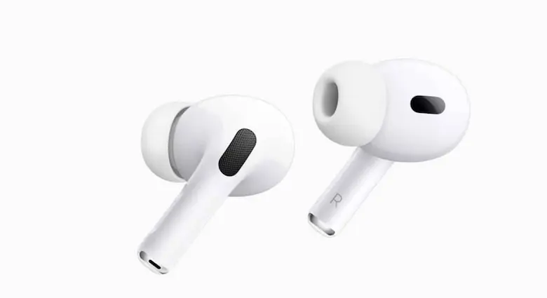 iOS 19 将为 AirPods 添加实时翻译功能